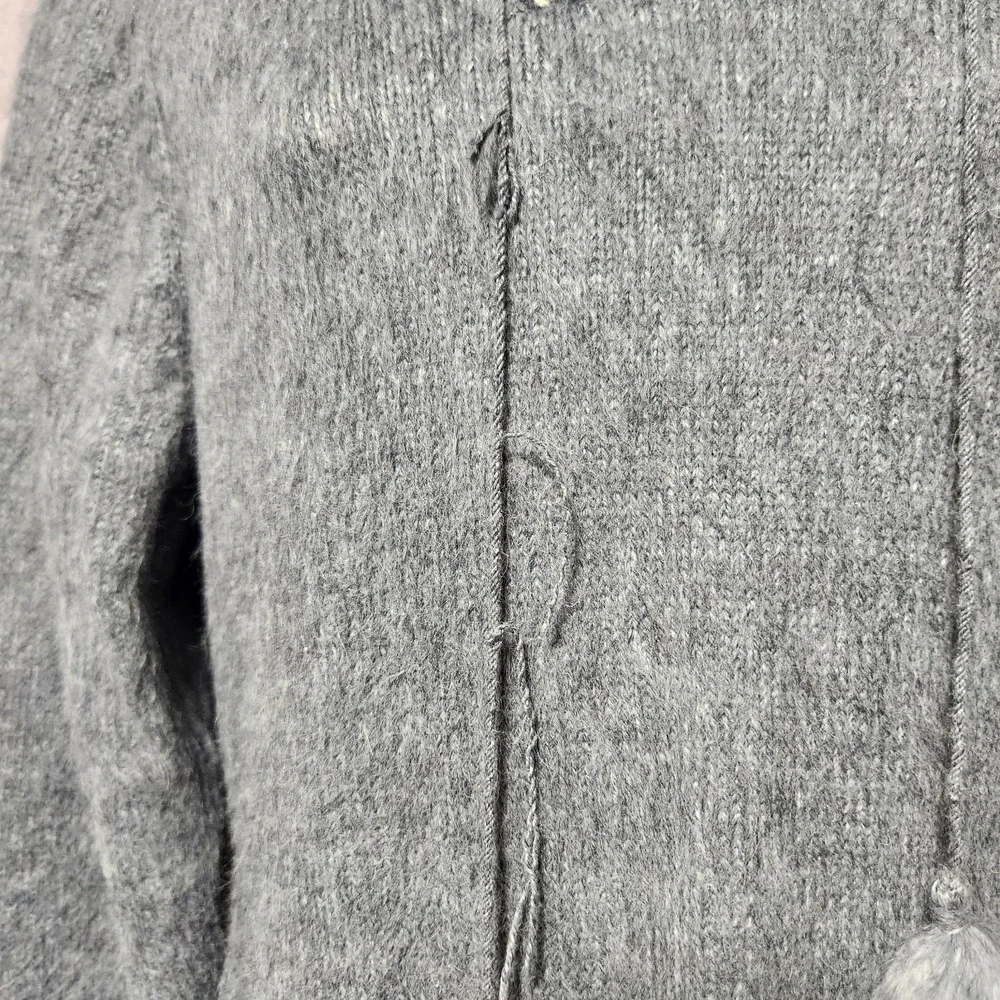 women's PEREZ Gray Hoodie pullover Sweater 100% Alpaca fringe Size XS‎